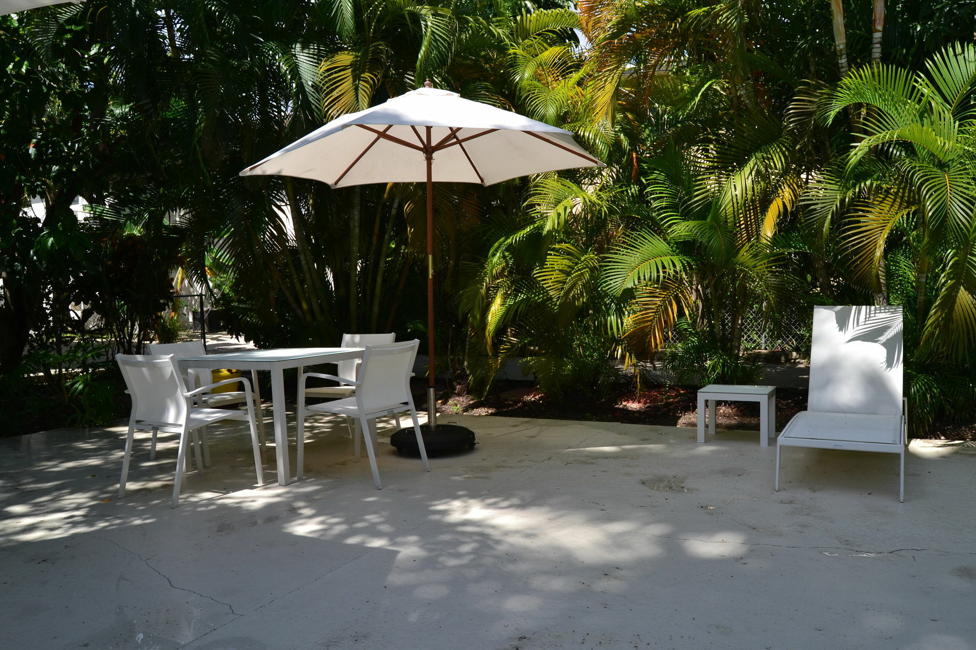 The Reef A North Beach Village Resort Hotel Fort Lauderdale Bagian luar foto
